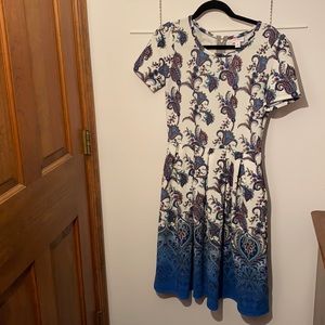 LulaRoe Amelia Dress size M. Ombré.